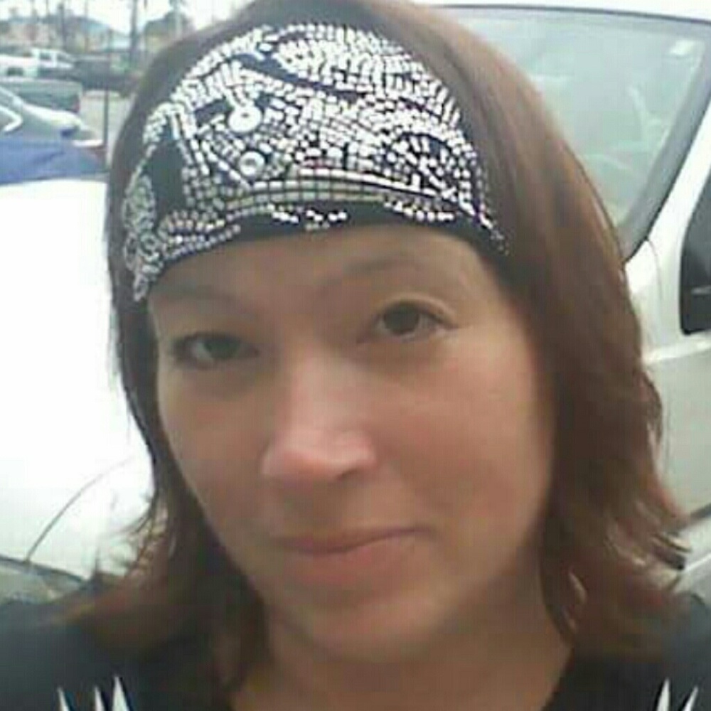 Meet your Posher, Angela
